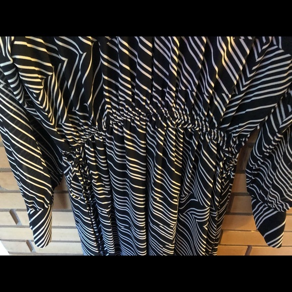 H&M- Casual Striped Midi Dress - Picture 2 of 5